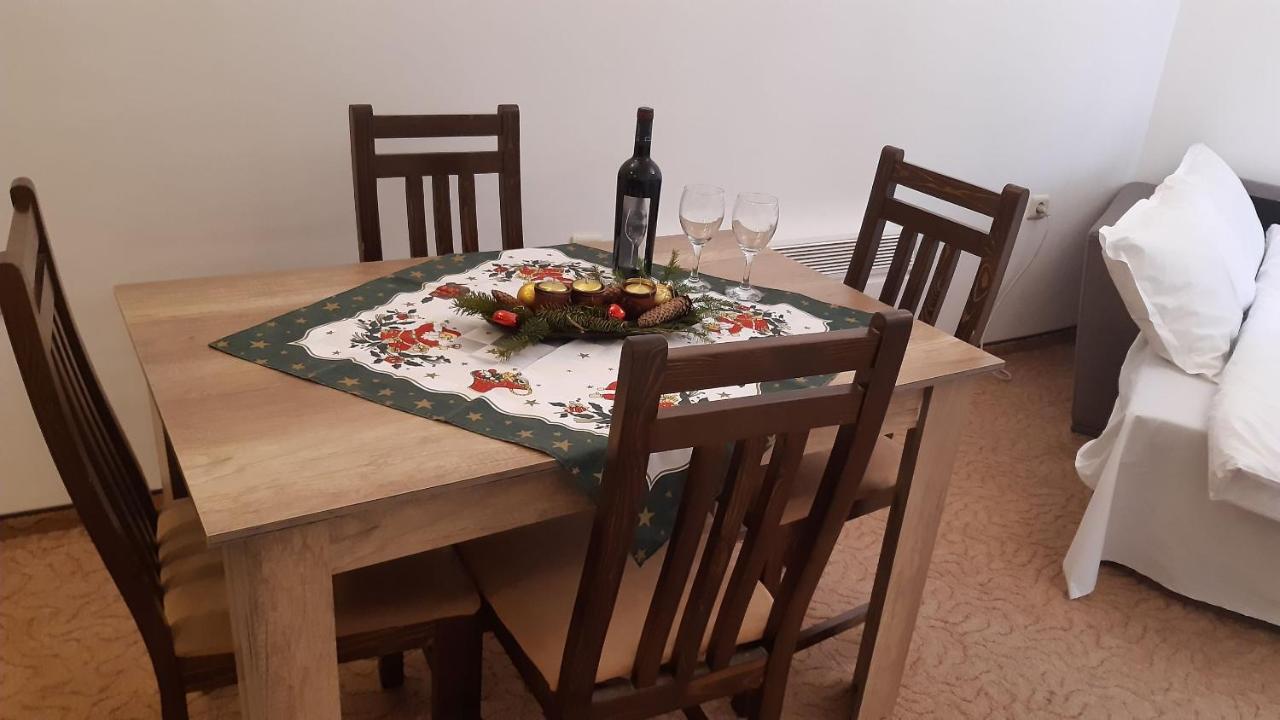 פמפורובו Апартамент Winter Home Iceberg מראה חיצוני תמונה